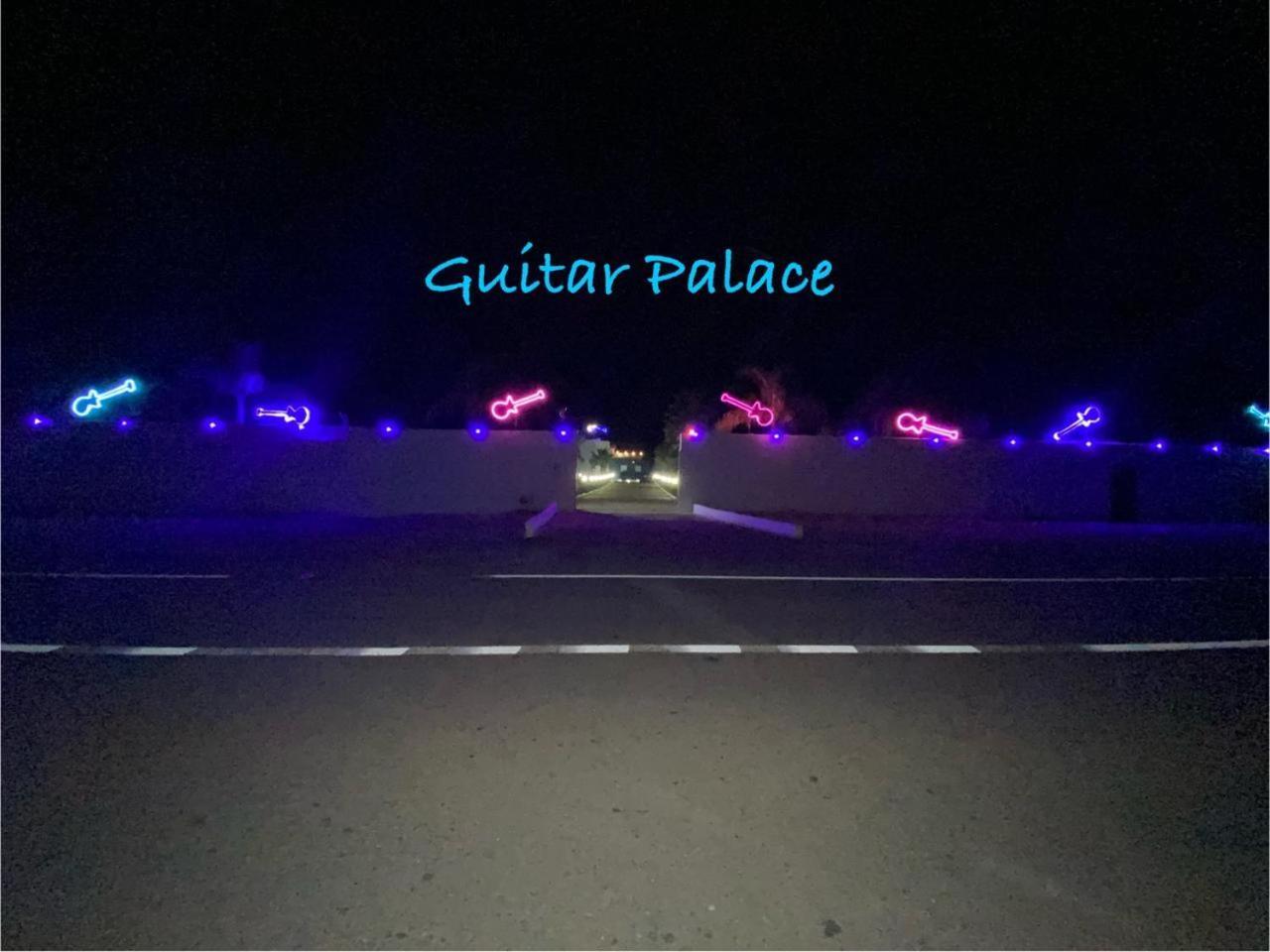 Ecohame - Oeko-Hain - Ecohaven - Ecobrio Guitar Palace Bni Quolla Exterior foto